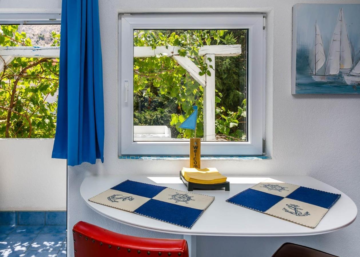 Apartments Villa Anna Baška Eksteriør bilde