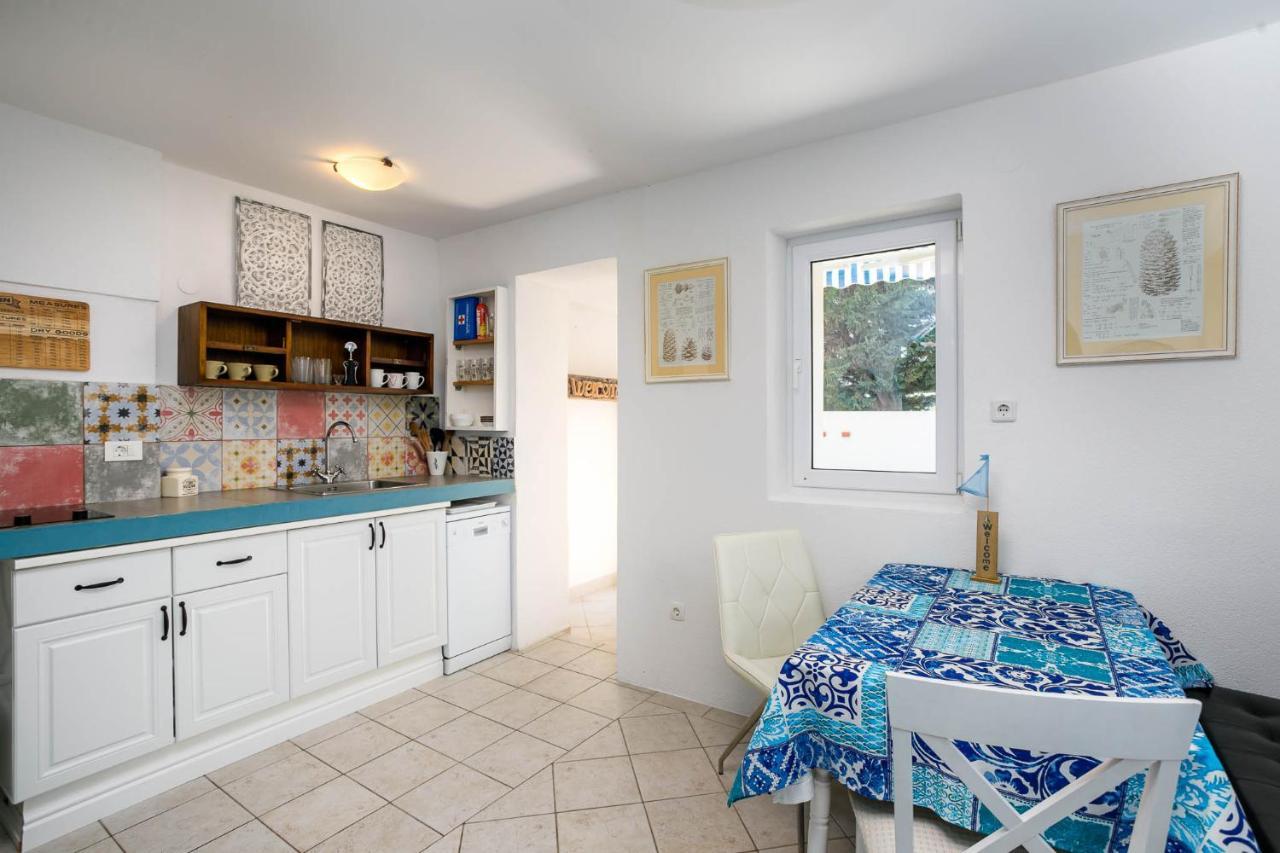 Apartments Villa Anna Baška Eksteriør bilde