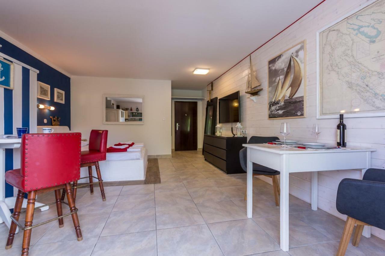 Apartments Villa Anna Baška Eksteriør bilde
