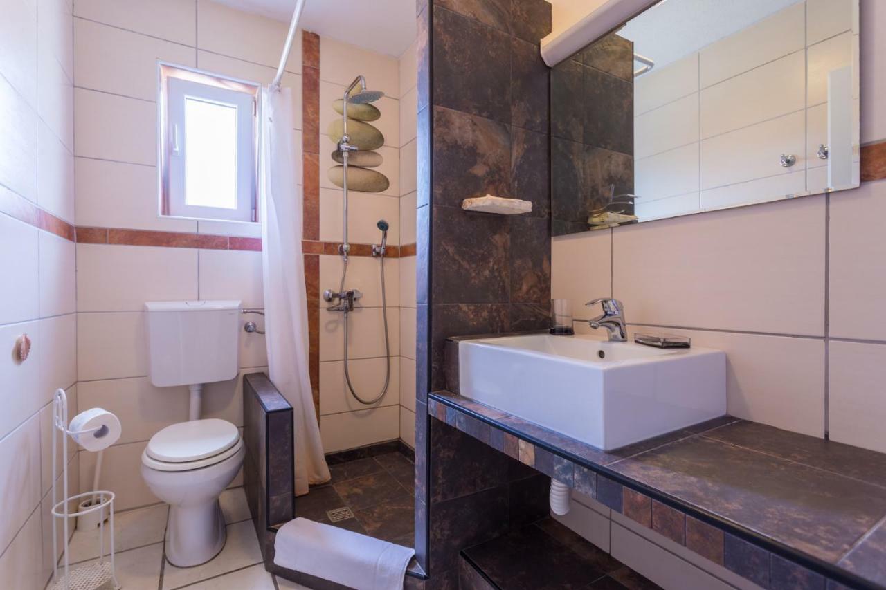 Apartments Villa Anna Baška Eksteriør bilde